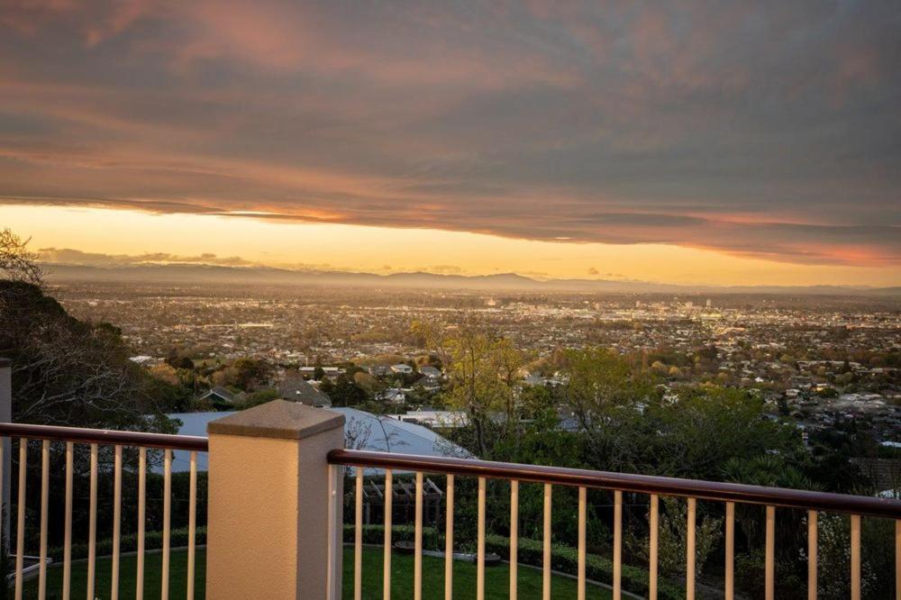 Hackthorne Gardens Luxury Accommodation Christchurch Esterno foto