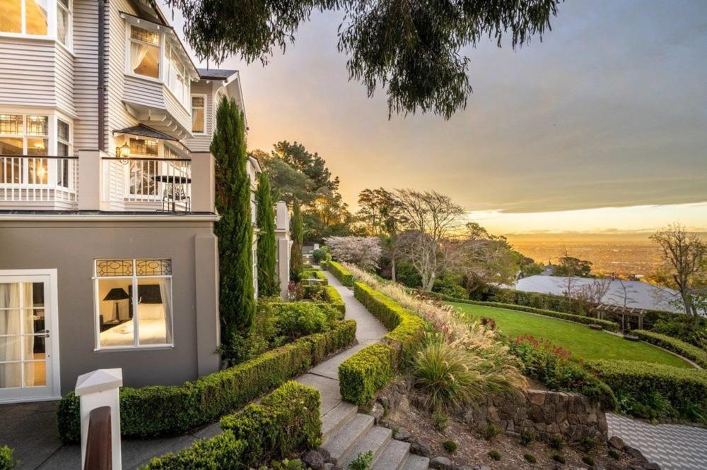 Hackthorne Gardens Luxury Accommodation Christchurch Esterno foto