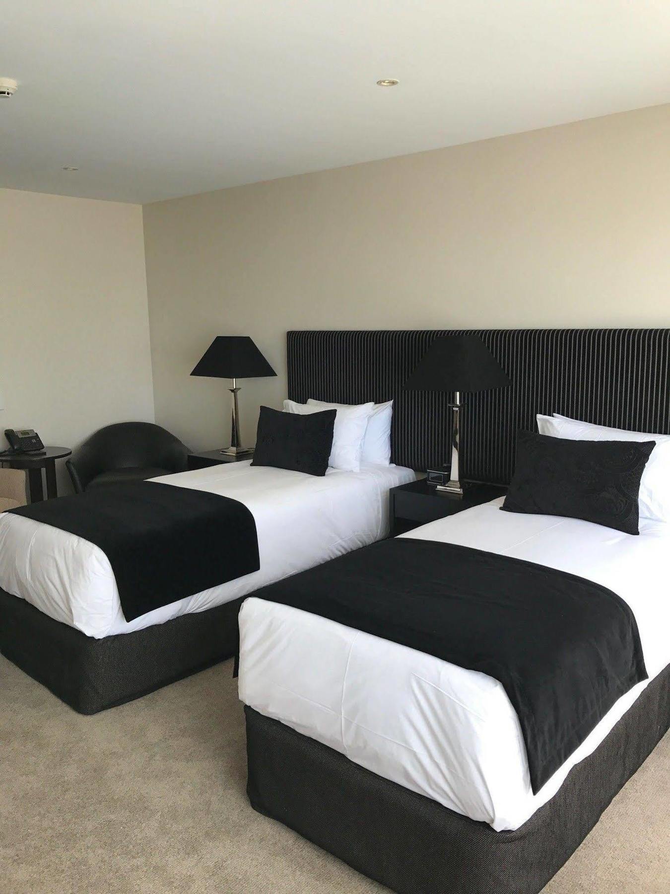 Hackthorne Gardens Luxury Accommodation Christchurch Esterno foto